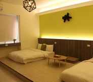 Kamar Tidur 5 Cushare Tainan B&B