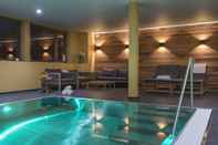 Swimming Pool Chalet Shalimar