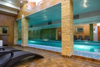 Swimming Pool Premier Prezident Garni Hotel and Spa