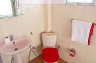 In-room Bathroom Redhill Kandy