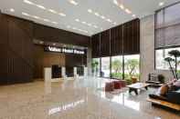 Lobby Hotel Adela