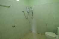 In-room Bathroom Hassana Garden Home