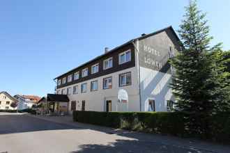 Exterior 4 Hotel Löwen  by Mastiff