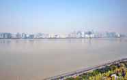 Nearby View and Attractions 4 Riverside Apartments