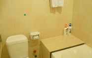 In-room Bathroom 7 Golden Plus Hotel