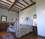 Bedroom 5 Villa Vittoria