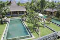 Swimming Pool Mannao Estate