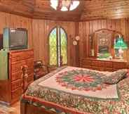 Bedroom 6 Wauban Cottage