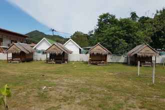 Exterior 4 Lanta Local Hut