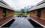 Kolam Renang 2 The Wes Village