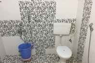 Toilet Kamar KF Resort