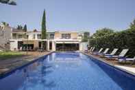 Swimming Pool Villa Cati