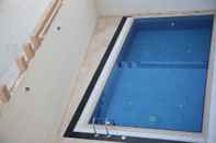 Swimming Pool Raoum Inn Khafji Corniche