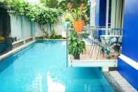 Kolam Renang 5 Bedrooms Pool Villa w Karaoke