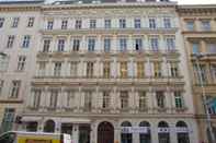 Luar Bangunan Vienna Hotspot - Museum