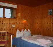 Bedroom 4 Brekkulækur Guesthouse