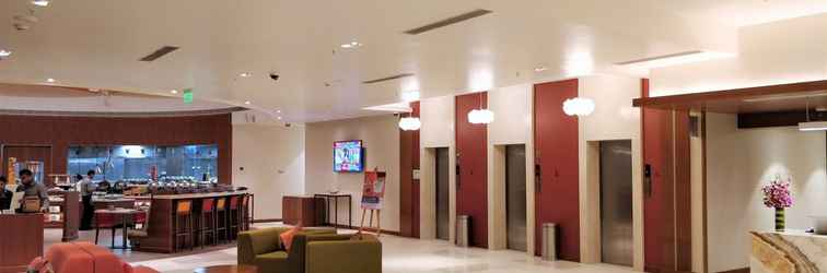 Lobi Hyatt Place Hyderabad Banjara Hills