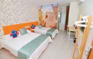 Bedroom 5 Lijing Selected Hotel