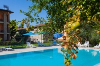 Swimming Pool Villa Isabella Hotel & Residence