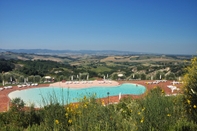 Swimming Pool Agriturismo Belmonte Vacanze