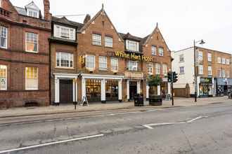 Luar Bangunan 4 White Hart, Newmarket by Marston's Inns