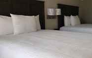 Kamar Tidur 4 Seven Hills Suites