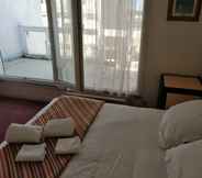 Bilik Tidur 7 Hôtel Moderne