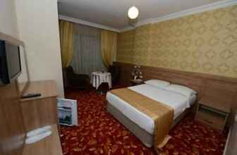 Phòng ngủ 4 Grand Onur Hotel