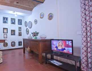 Lobby 2 Rental in Rome Arco Ciambella Studio