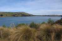 Nearby View and Attractions Catlins Lake Sanctuary