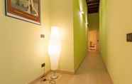 Lobby 7 Rental in Rome Crociferi 2