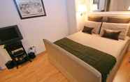 Bedroom 6 Rental in Rome Romantica Studio