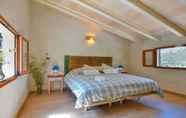 Bedroom 4 Country cozy house with pool Mallorca