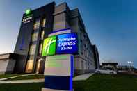 Exterior Holiday Inn Express & Suites Trois Rivieres Ouest, an IHG Hotel