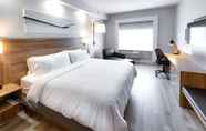 Bilik Tidur 3 Holiday Inn Express & Suites Trois Rivieres Ouest, an IHG Hotel