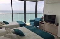 Bedroom 23rd Floor Luxury Apartment - sea view