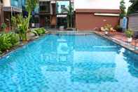 Hồ bơi krishna Park Resort