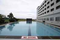 Swimming Pool Hotel Naveen