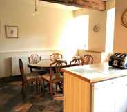 Restaurant 5 Hewenden Mill Holiday Homes