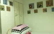 Kamar Tidur 5 Shinny Inn