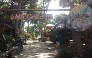 Luar Bangunan 5 Art Garden