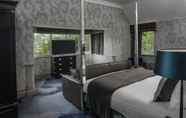 Bedroom 7 Dalmeny Park House Hotel