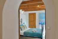 Bilik Tidur Mallorca traditional stone village house