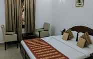 Bilik Tidur 4 Hotel Exotica Gurgaon