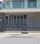 EXTERIOR_BUILDING Homestay Ainizie Melaka