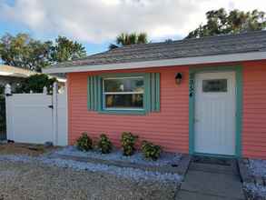 Exterior 4 Coral by the Sea 3054, Sleeps 8, Walk to Beach