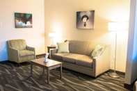 Common Space Best Western Plus Centralia Hotel & Suites