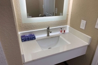 In-room Bathroom Super 8 by Wyndham Newport News