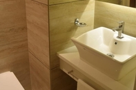 In-room Bathroom South Coast Hotels Thane