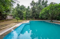 Swimming Pool Beyond Stay Mahua Vann Pench